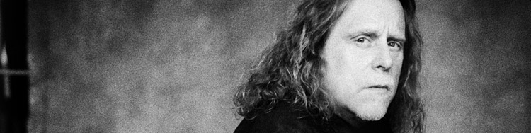 WARREN HAYNES - The man from the mountains