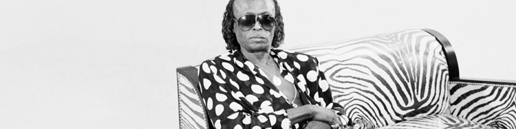 MILES DAVIS - Gummitwist MILES DAVIS - Gummitwist