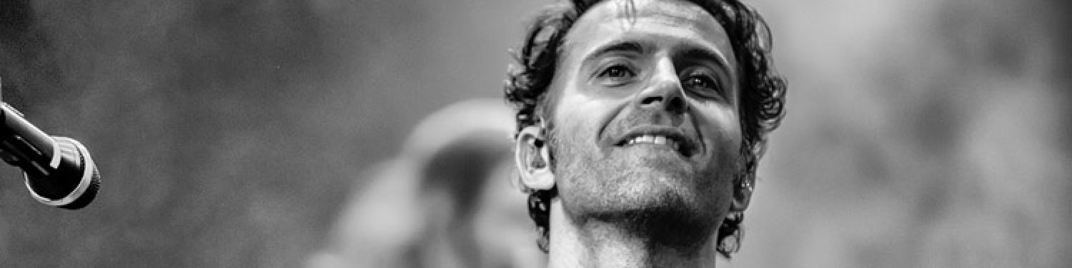 DWEEZIL ZAPPA - The amazing ability to survive time