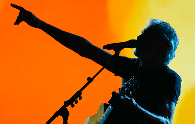 ROGER WATERS "This Is Not A Drill - Live From Prague"